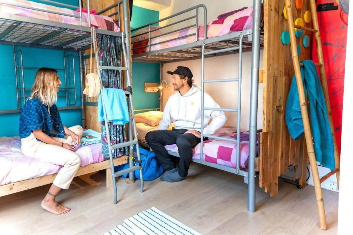 Surf Hostel Biarriz 0*,  Francia